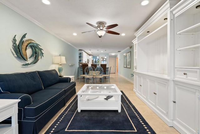 1280 NW 20th Avenue 101, Delray Beach, FL 33445