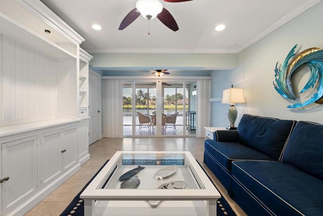 1280 NW 20th Avenue 101, Delray Beach, FL 33445