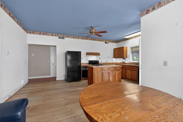 3750 Keene Troy Pike, Versailles, KY 40383
