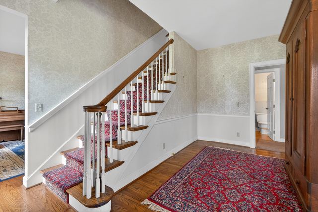 3750 Keene Troy Pike, Versailles, KY 40383