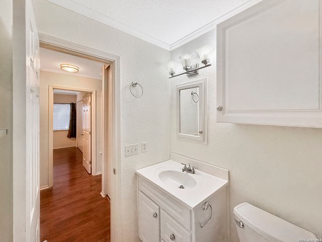 5911 Misty Glen, San Antonio, TX 78247