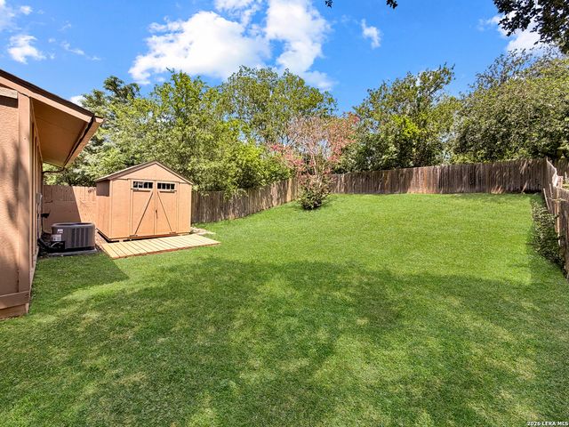 5911 Misty Glen, San Antonio, TX 78247