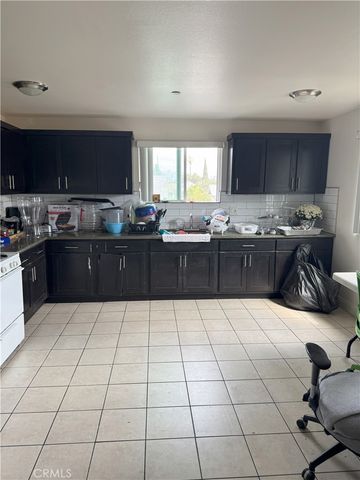 1192 E 48th, East Los Angeles, CA 90011