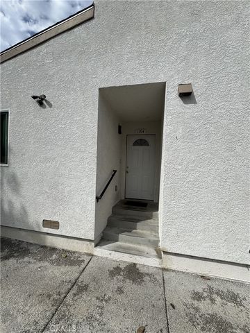1192 E 48th, East Los Angeles, CA 90011