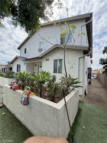 1192 E 48th, East Los Angeles, CA 90011