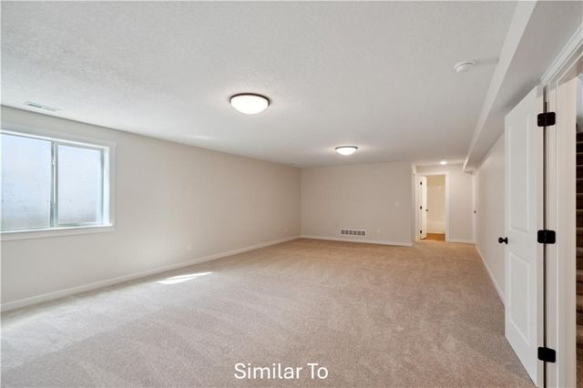 1541 Hazel Street, Pella, IA 50219