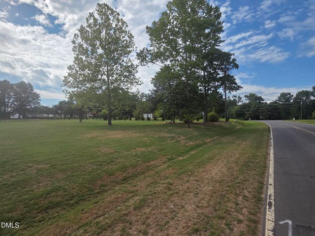 24 Maple Grove Trail, Clayton, NC 27520