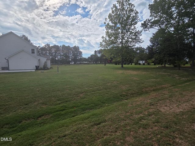 24 Maple Grove Trail, Clayton, NC 27520