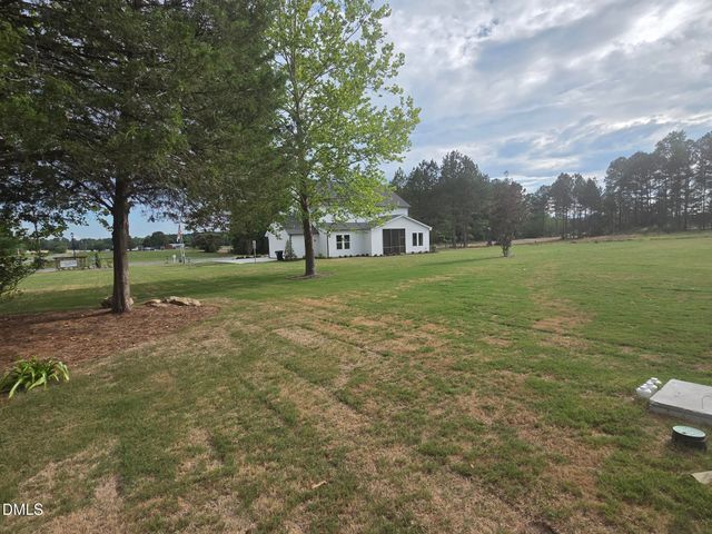 24 Maple Grove Trail, Clayton, NC 27520