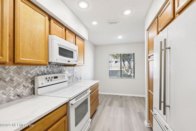 144 LA PASADA Circle W, Ponte Vedra Beach, FL 32082