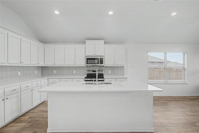 2568 Hadley Street, Weatherford, TX 76087