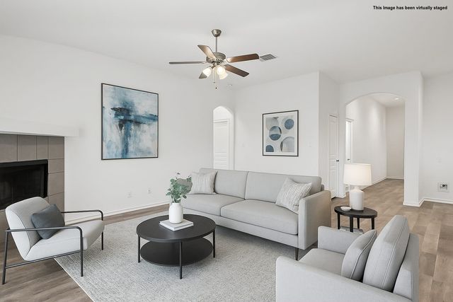 2568 Hadley Street, Weatherford, TX 76087