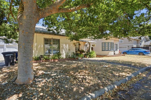 815-817 Wright St, Modesto, CA 95350