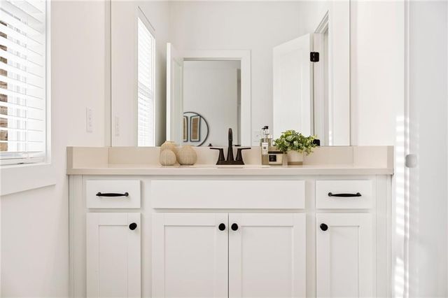 208 Knollwood Bend, Canton, GA 30015