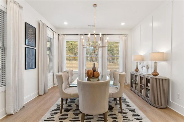 208 Knollwood Bend, Canton, GA 30015