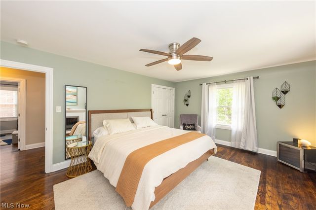 18707 Scottsdale Boulevard, Shaker Heights, OH 44122
