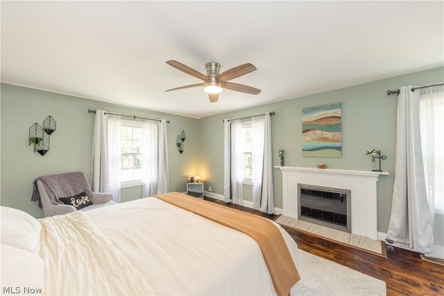 18707 Scottsdale Boulevard, Shaker Heights, OH 44122