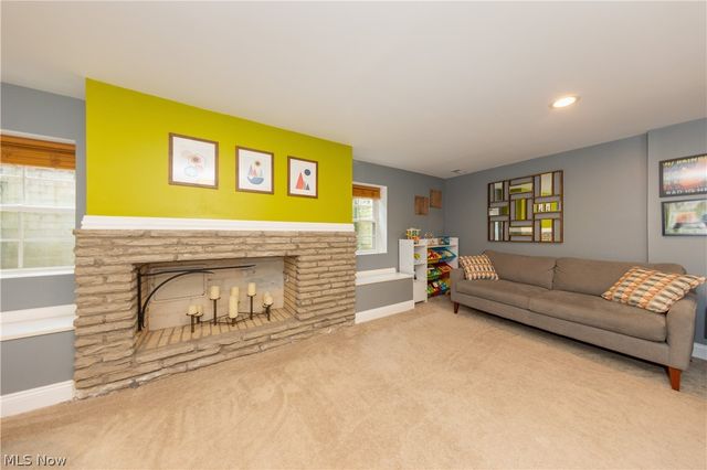 18707 Scottsdale Boulevard, Shaker Heights, OH 44122