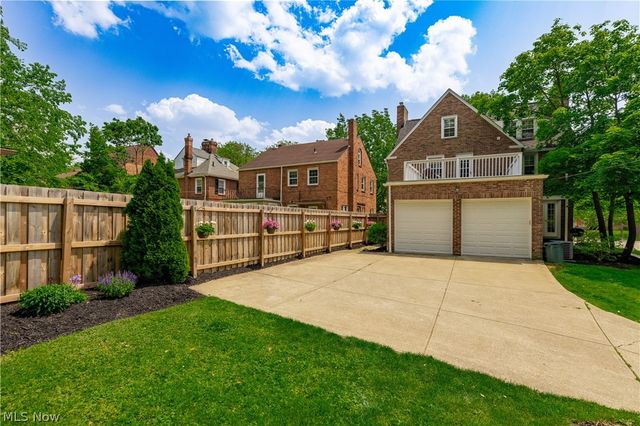 18707 Scottsdale Boulevard, Shaker Heights, OH 44122