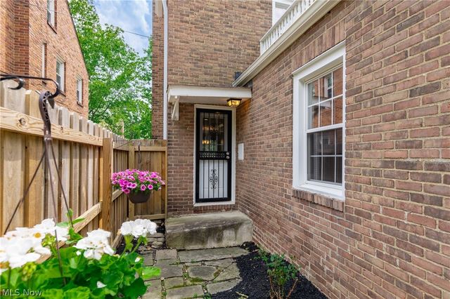 18707 Scottsdale Boulevard, Shaker Heights, OH 44122