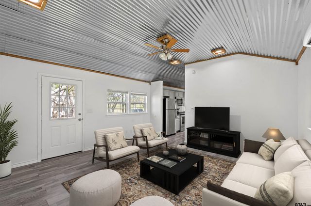 215 Geronimo, Quitman, TX 75783