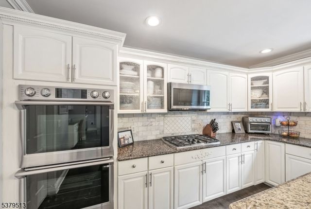 14 Stratton Dr, Wayne Twp., NJ 07470