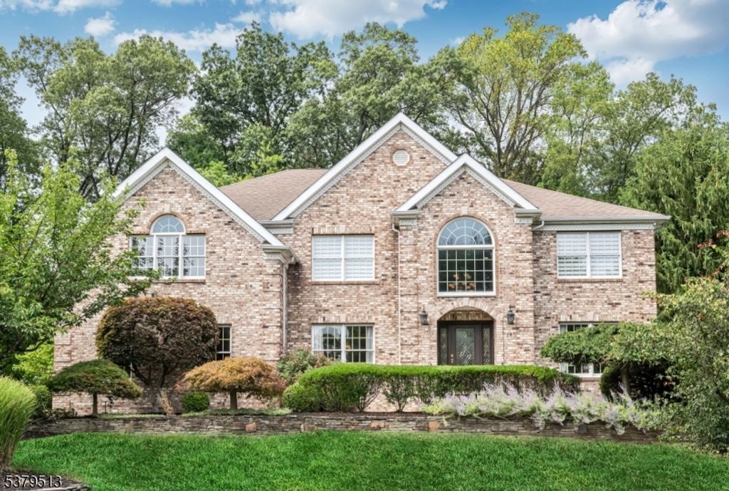14 Stratton Dr, Wayne Twp., NJ 07470