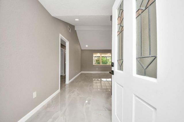 16222 Forest Bend Avenue, Friendswood, TX 77546