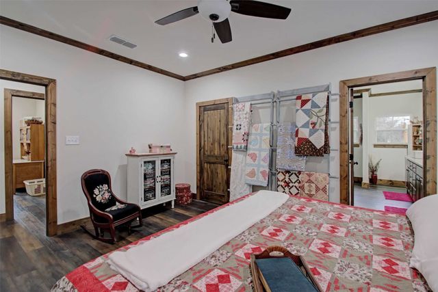 6031 County Road 401, Grandview, TX 76050