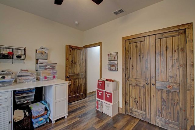 6031 County Road 401, Grandview, TX 76050