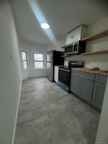301 Warburton Avenue, Yonkers, NY 10701