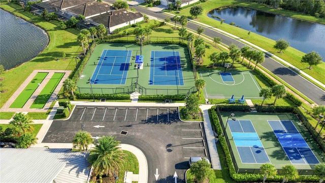 17809 POLO TRAIL, Bradenton, FL 34211