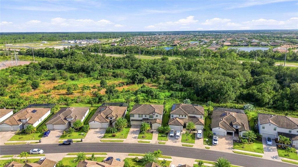 Image 57 of property listing at 17809 POLO TRAIL, Bradenton, FL 34211