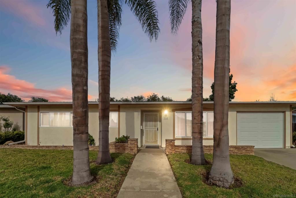 914 La Tierra Dr, San Marcos, CA 92078