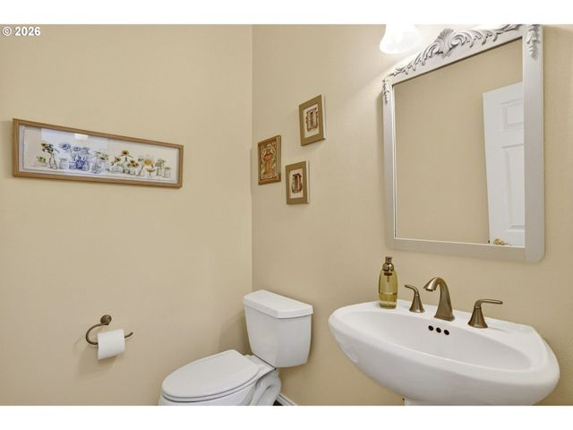 13482 Sw ASCENSION Dr, Portland, OR 97223