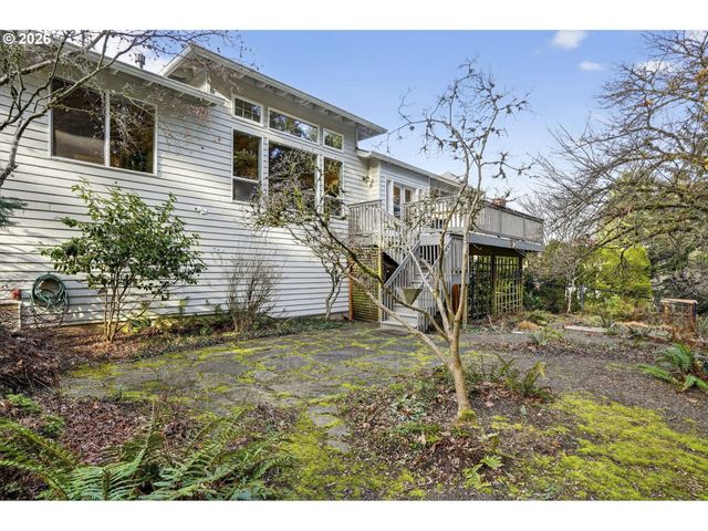 13482 Sw ASCENSION Dr, Portland, OR 97223