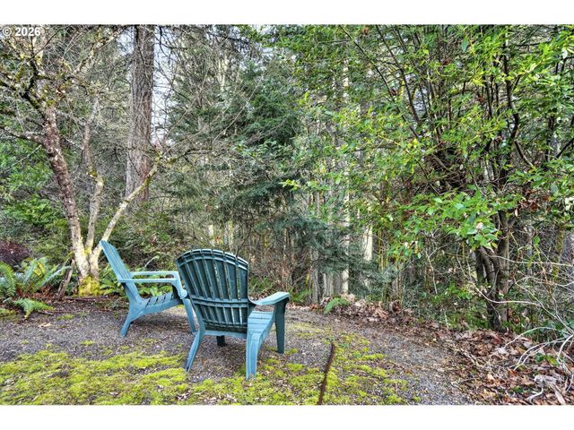 13482 Sw ASCENSION Dr, Portland, OR 97223