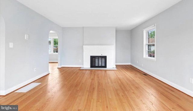 104 TWIN OAKS RD, Linthicum Heights, MD 21090