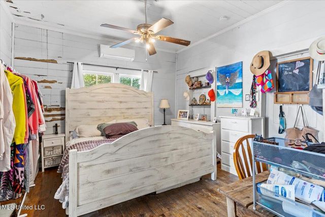 2320 24th Avenue, Gulfport, MS 39501