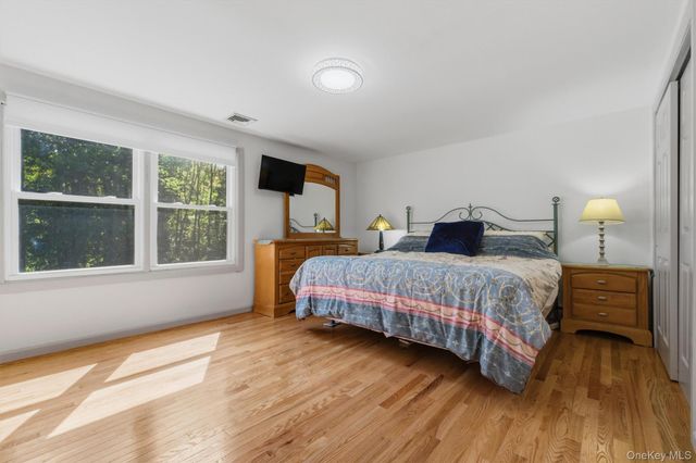 77 Robin Drive, Carmel, NY 10512