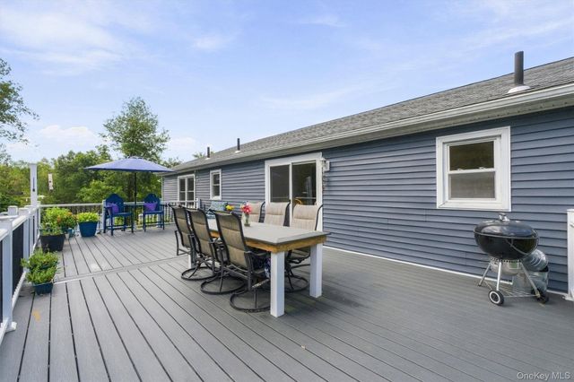 77 Robin Drive, Carmel, NY 10512