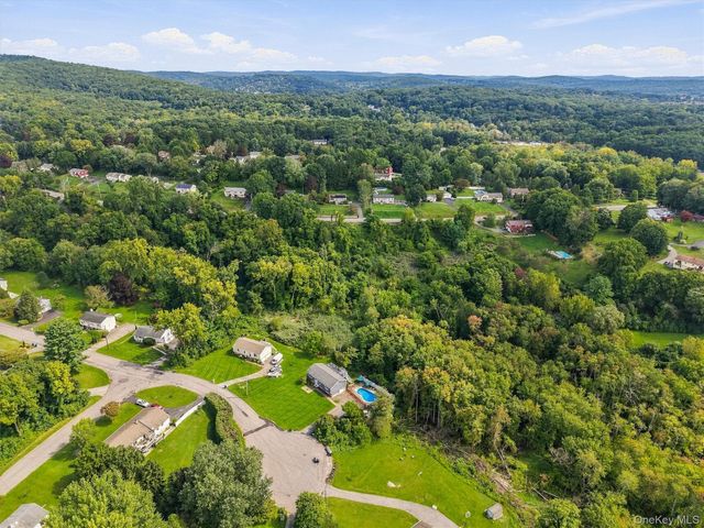 77 Robin Drive, Carmel, NY 10512