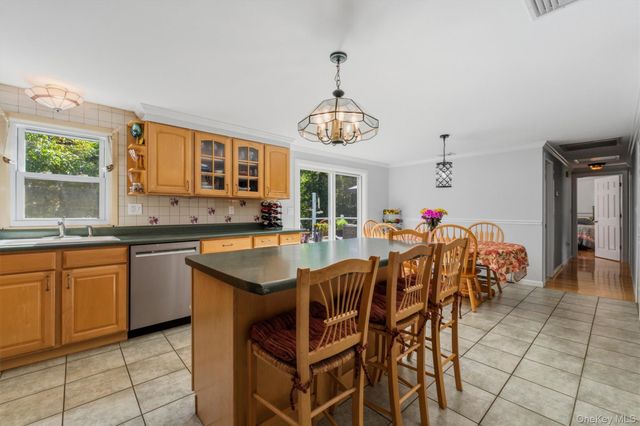 77 Robin Drive, Carmel, NY 10512