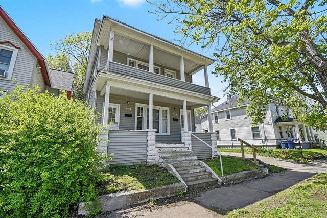 820 Watson Street, Grand Rapids, MI 49504