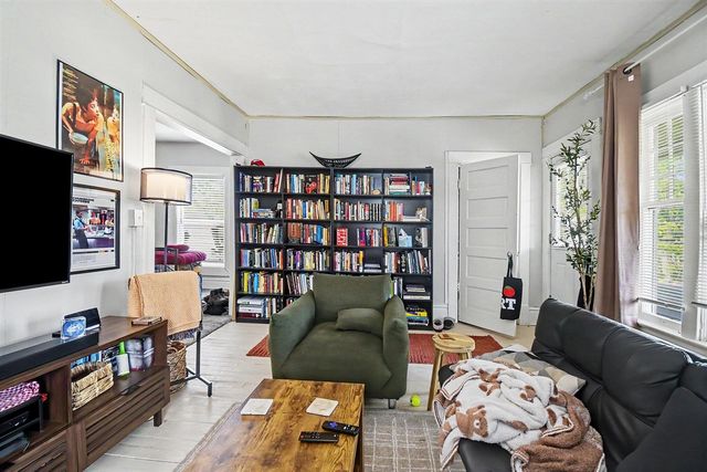 820 Watson Street, Grand Rapids, MI 49504