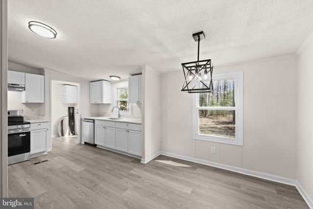 7309 RED FEATHER LN, Spotsylvania, VA 22551