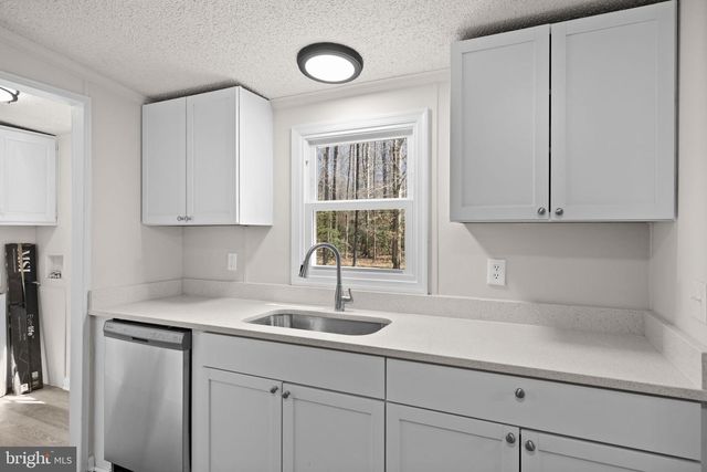 7309 RED FEATHER LN, Spotsylvania, VA 22551