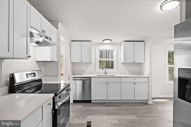 7309 RED FEATHER LN, Spotsylvania, VA 22551