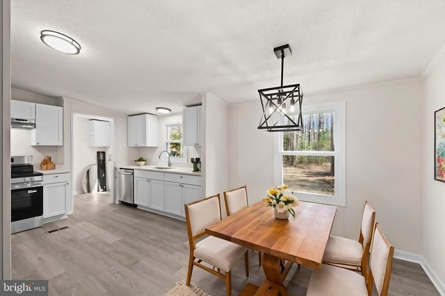 7309 RED FEATHER LN, Spotsylvania, VA 22551