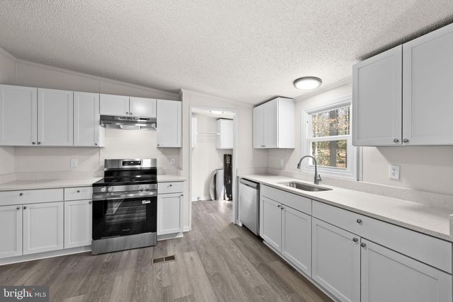 7309 RED FEATHER LN, Spotsylvania, VA 22551